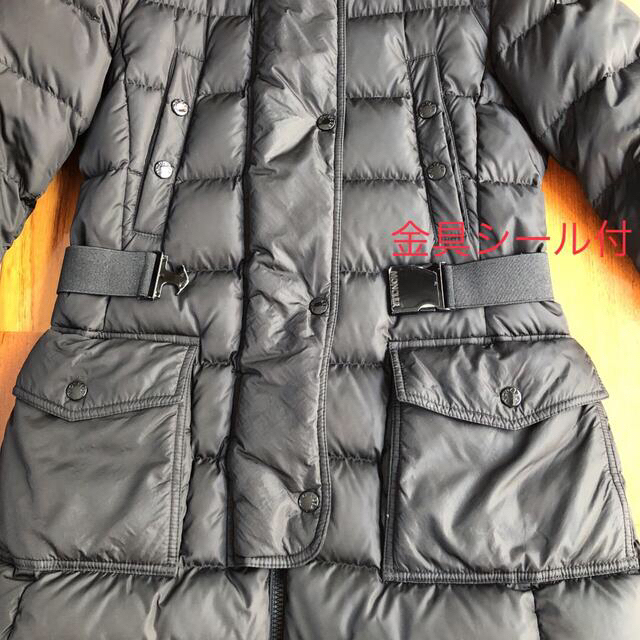 MONCLER(モンクレール)の【値下げ】★MONCLER★ダウンコートクロエ0(7号)ブラック★確認済み レディースのジャケット/アウター(ダウンコート)の商品写真