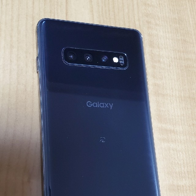 Galaxy(ギャラクシー)のGalaxy S10+ au版 スマホ/家電/カメラのスマートフォン/携帯電話(スマートフォン本体)の商品写真