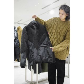 アンダーカバー(UNDERCOVER)のGUアンダーカバーのコラボのボアブルゾンMサイズ(ブルゾン)