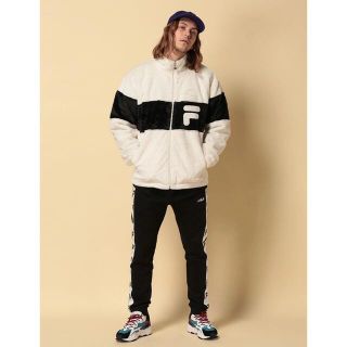 フィラ(FILA)の新品未使用⭐️FILA フェイクファージャケット(ブルゾン)