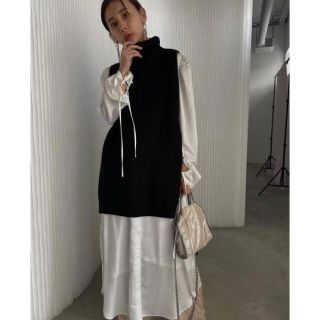 アメリヴィンテージ(Ameri VINTAGE)のAMERI VEST LAYERED SHIRT DRESS(ロングワンピース/マキシワンピース)