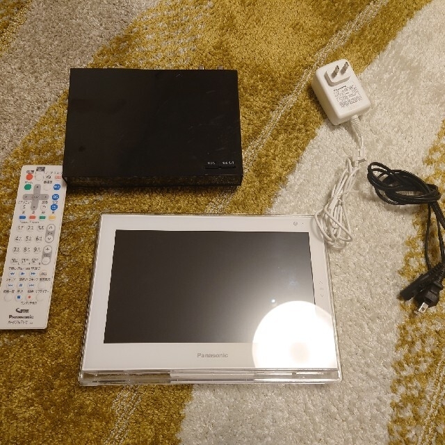 パナソニックプライベートビエラ防水テレビUN-10E5D 【訳あり】 3800円引き www.gold