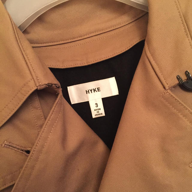 HYKE(ハイク)のHYKEトレンチコートサイズ3 レディースのジャケット/アウター(トレンチコート)の商品写真