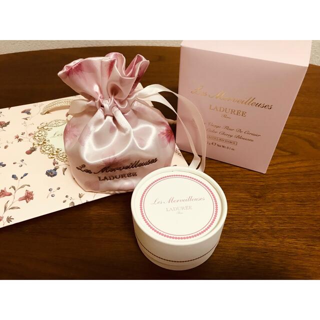 Les Merveilleuses LADUREE(レメルヴェイユーズラデュレ)の★新品★メルヴェイユーズ ラデュレ サクラチーク レフィル コスメ/美容のベースメイク/化粧品(チーク)の商品写真