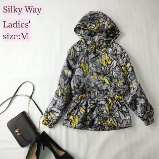 Silky Way フード付きジャケット 中綿入り Mサイズ 花柄 総柄 レトロ(ナイロンジャケット)