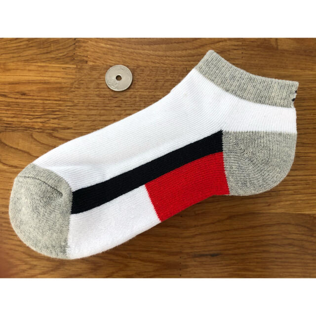 TOMMY HILFIGER(トミーヒルフィガー)の新品トミーヒルフィガーTOMMY HILFIGERレディース3足セット2206 レディースのレッグウェア(ソックス)の商品写真