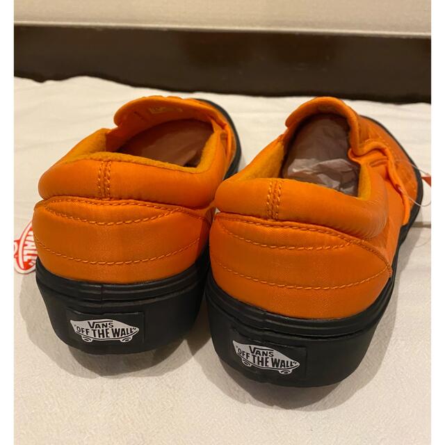 VANS(ヴァンズ)の未使用VANSスリップオンUltracushキルティングオレンジ26.5 メンズの靴/シューズ(スニーカー)の商品写真