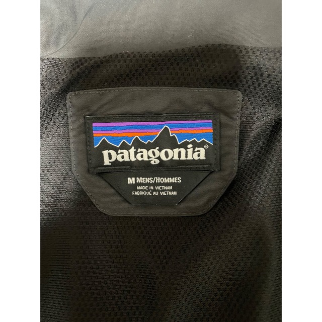 patagonia(パタゴニア)のパタゴニア　バギーズジャケット　L ブラック メンズのジャケット/アウター(ナイロンジャケット)の商品写真