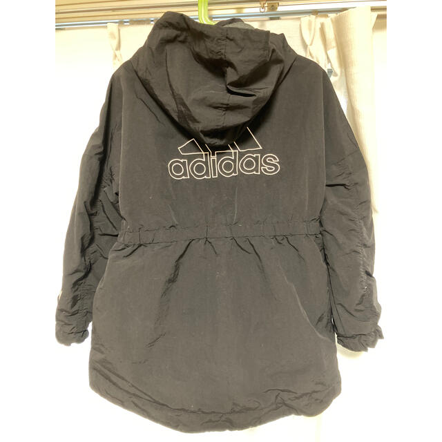 adidas(アディダス)のアディダス　ジャンパー　130 キッズ/ベビー/マタニティのキッズ服男の子用(90cm~)(ジャケット/上着)の商品写真