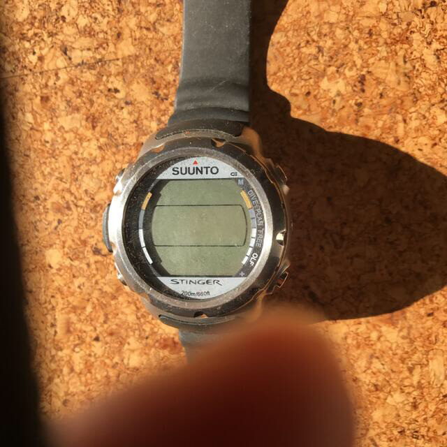 SUUNTO スントスティンガStinger ダイブコンピュータ 定価12万 【現品