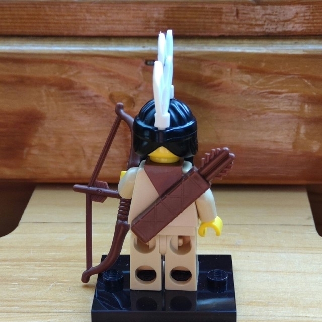 レゴ ミニフィギュアシリーズ インディアン(部族)３体 エンタメ/ホビーのおもちゃ/ぬいぐるみ(その他)の商品写真
