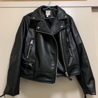 エイチアンドエム(H&M)のＨ&M ライダースジャケット(ライダースジャケット)