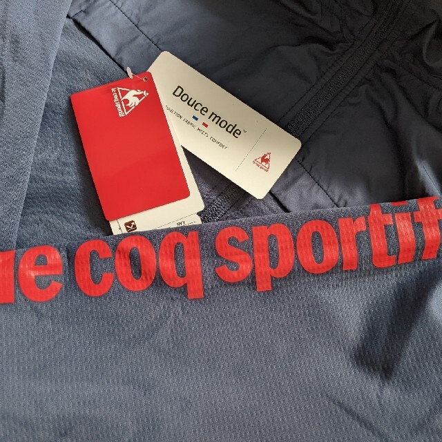 le coq sportif(ルコックスポルティフ)のルコック 切り替え ブルゾンフード パーカー プルオーバー ジップアップネイ メンズのジャケット/アウター(ブルゾン)の商品写真