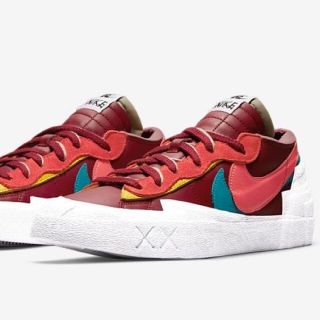 ナイキ(NIKE)のsacai × KAWS × Nike Blazer Low team red(スニーカー)