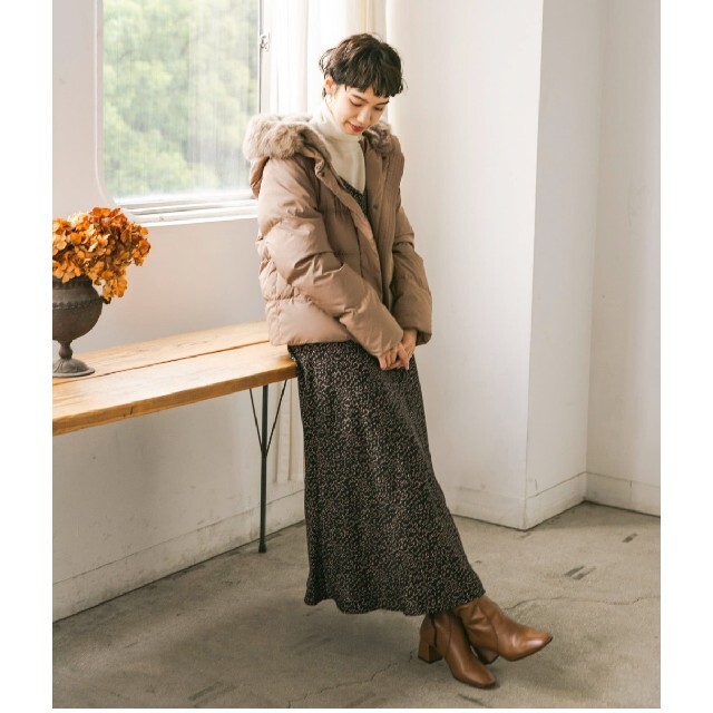 URBAN RESEARCH - 【URBANRESEARCH】ラビットフードストレッチショート