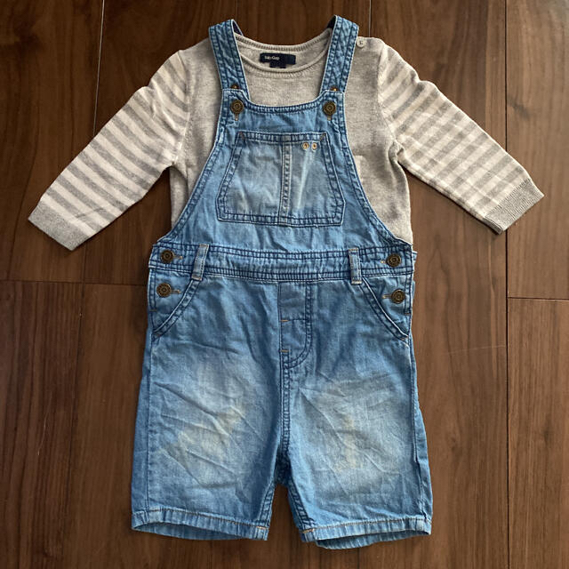 H&M(エイチアンドエム)のH&Mオーバーオール キッズ/ベビー/マタニティのキッズ服男の子用(90cm~)(パンツ/スパッツ)の商品写真