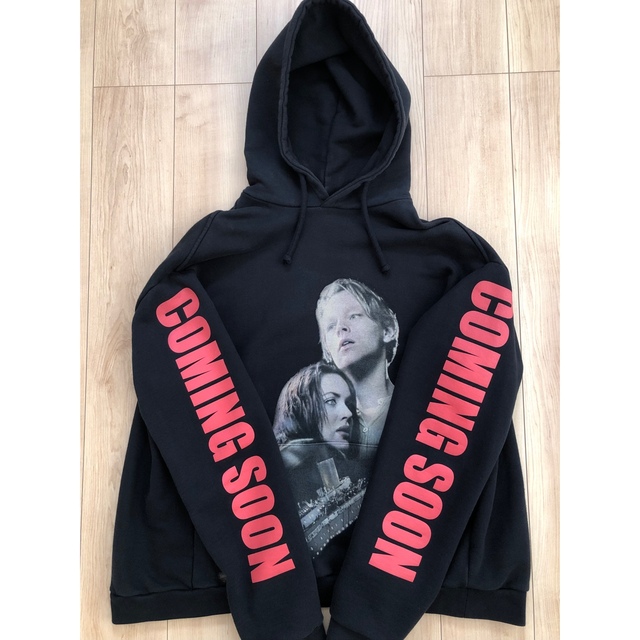 vetements ヴェトモン タイタニックパーカー 美品 - トップス vetements ヴェトモン タイタニックパーカー 美品 - トップス