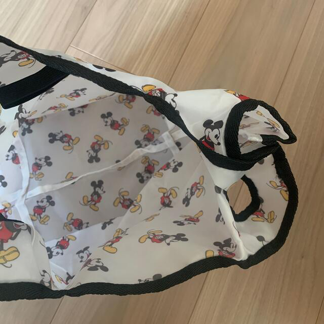 Disney(ディズニー)のミッキー　白エコバッグ レディースのバッグ(エコバッグ)の商品写真