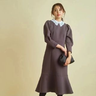 JUSGLITTY レース襟付きワンピース