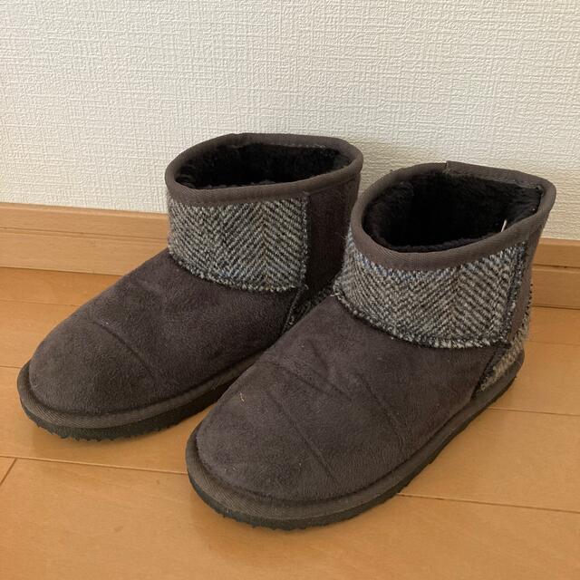 Harris Tweed(ハリスツイード)のHarris Tweed  ボアブーツ　22cm グレー キッズ/ベビー/マタニティのキッズ靴/シューズ(15cm~)(ブーツ)の商品写真