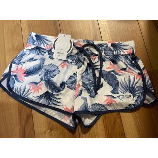 ロキシー(Roxy)の週末限定値下げ！ROXY ロキシー 撥水 ショーツ RIPPLE SHORT(ショートパンツ)