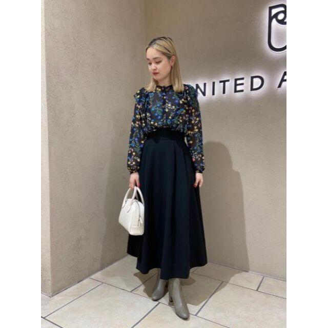 UNITED ARROWS - UBC フリル クルーネック ブラウス † 36の通販 by