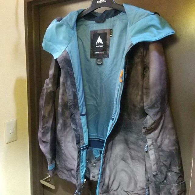 BURTON(バートン)の【danreo様専用】BURTON GORE-TEX CYCLICJACKET スポーツ/アウトドアのスノーボード(ウエア/装備)の商品写真