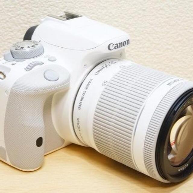 Canon(キヤノン)のカメラ女子＆可愛いホワイト　Canon EOS Kiss X7 手振れ スマホ/家電/カメラのカメラ(デジタル一眼)の商品写真