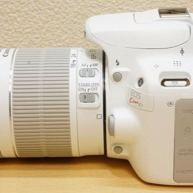 Canon(キヤノン)のカメラ女子＆可愛いホワイト　Canon EOS Kiss X7 手振れ スマホ/家電/カメラのカメラ(デジタル一眼)の商品写真