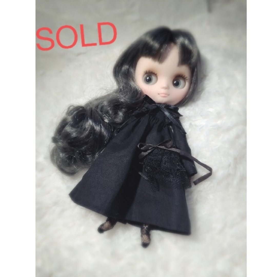 SOLD   ♡アイシードール　ミディ　アウトフィット ワンピース 萌え袖アンティーク