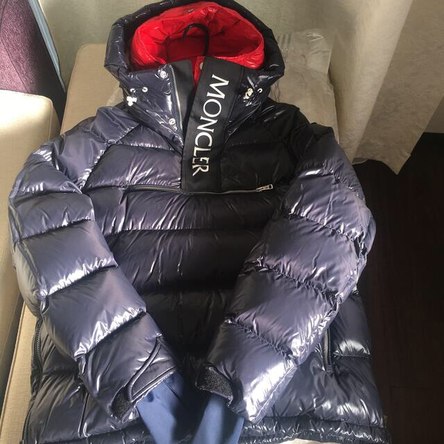 てなグッズや MONCLER - モンクレール ダウンジャケット - aatsp.com.br