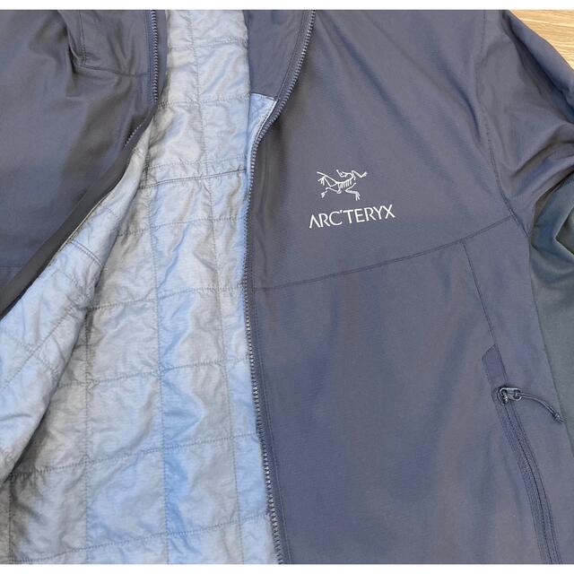 ARC'TERYX(アークテリクス)の【美品】アークテリクス アトム SL フーディ M インサレーション メンズのジャケット/アウター(マウンテンパーカー)の商品写真