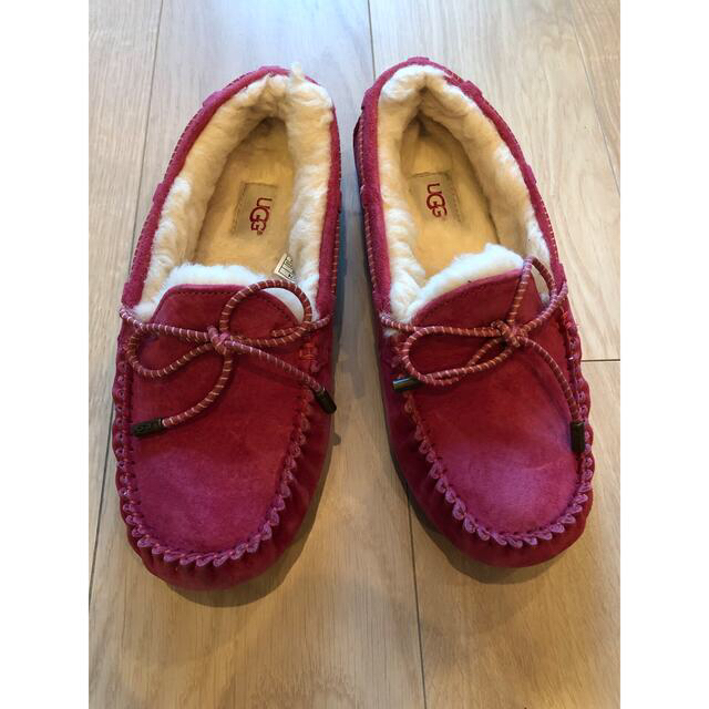 美品♡UGG モカシン ダコタ - スリッポン/モカシン
