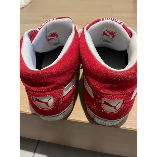 PUMA(プーマ)のPUMAスニーカー 赤　28.5 メンズの靴/シューズ(スニーカー)の商品写真