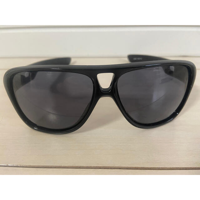 Oakley(オークリー)の【中古】OAKLEY DISPATCH Ⅱ（ブラック） サングラス メンズのファッション小物(サングラス/メガネ)の商品写真