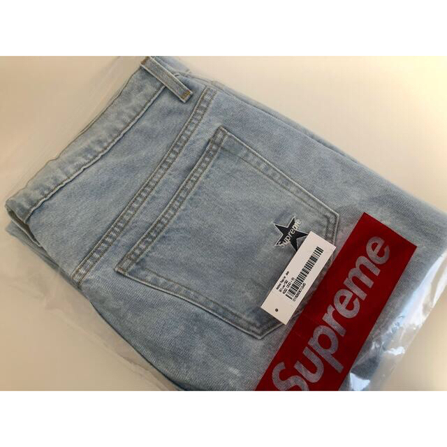 Supreme(シュプリーム)の【リッキー様専用】regular jean washed blue メンズのパンツ(デニム/ジーンズ)の商品写真