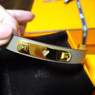 エルメス(Hermes)のHermes　レザーブレス　アスドゥクール　ハート(ブレスレット/バングル)