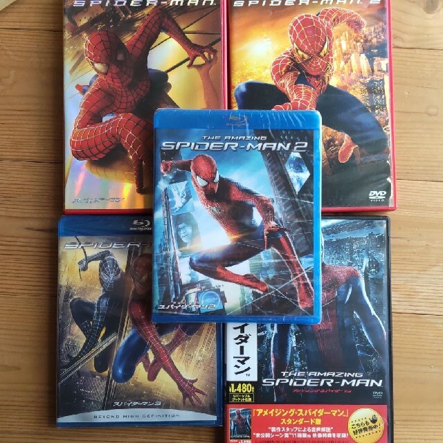 新品未開封　スパイダーマン　ベアブリック　DVD 5作品