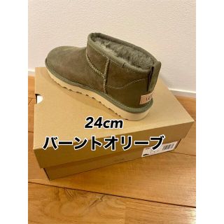 アグ(UGG)の新品未使用　UGG（アグ）「クラシック ウルトラ ミニ」24cm (ブーツ)