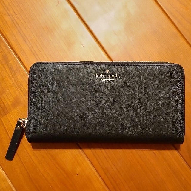 【新品未使用】今週だけの大セール!kate spade newyork長財布