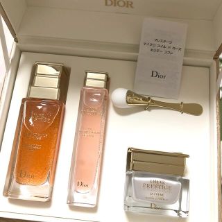 DIOR プレステージ マイクロ ユイル ド ローズ ホリデー コフレ