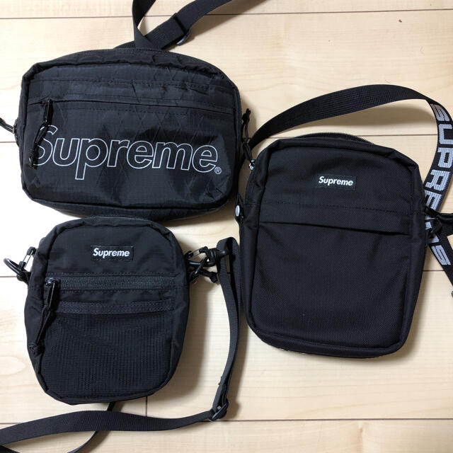 Supreme(シュプリーム)のSupreme メンズのバッグ(ショルダーバッグ)の商品写真