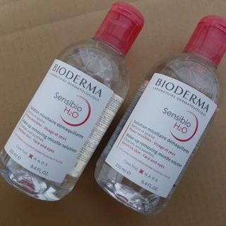 ビオデルマ(BIODERMA)の【新品２本】ビオデルマ サンシビオ エイチツーオー D 250ml(クレンジング/メイク落とし)