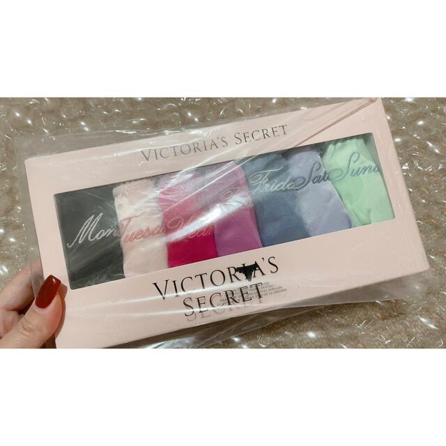 Victoria's Secret(ヴィクトリアズシークレット)の【Victoria's Secret】7枚セットTバック★ブランド完売商品 レディースの下着/アンダーウェア(ショーツ)の商品写真