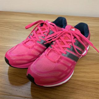 アディダス(adidas)のマナマナ様専用★アディダス　ランニングシューズ　ソニックブースト　22.5cm(シューズ)