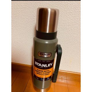 スタンレー(Stanley)のスタンレー 真空断熱ボトル 1.32L STANLEY 新品未使用(弁当用品)