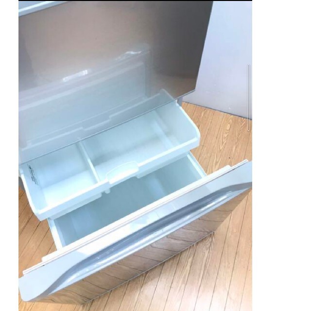 冷蔵庫　東芝　フラットタイプ　シルバー　自動製氷　ファミリータイプ