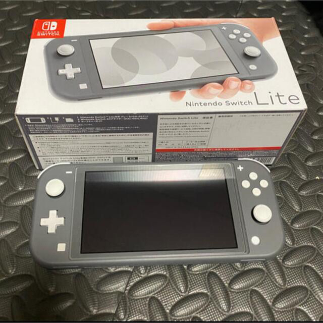 Nintendo Switch(ニンテンドースイッチ)の新品同様 ＊ Nintendo Switch Lite (Gray) エンタメ/ホビーのゲームソフト/ゲーム機本体(携帯用ゲーム機本体)の商品写真