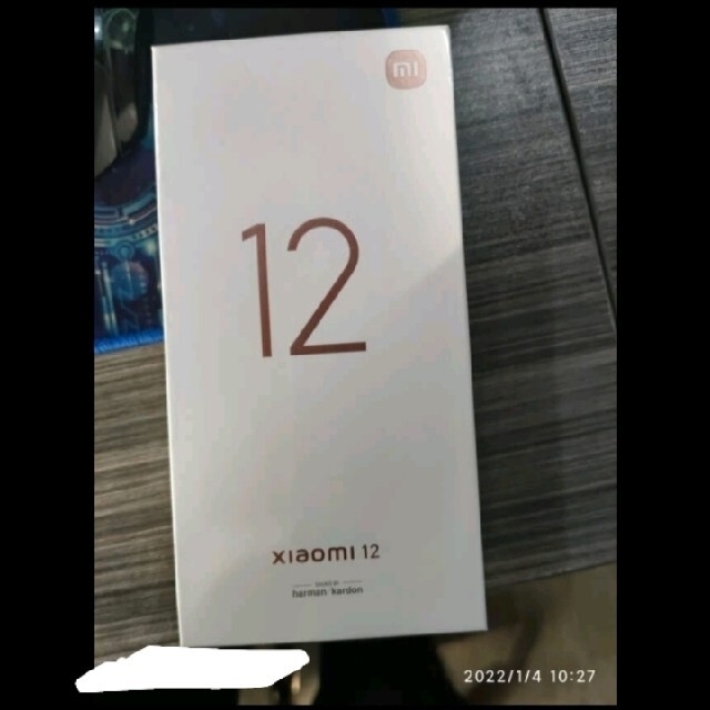 xiaomi 12 ワイルドグリーン(皮)8gb128gb スマホ/家電/カメラのスマートフォン/携帯電話(スマートフォン本体)の商品写真