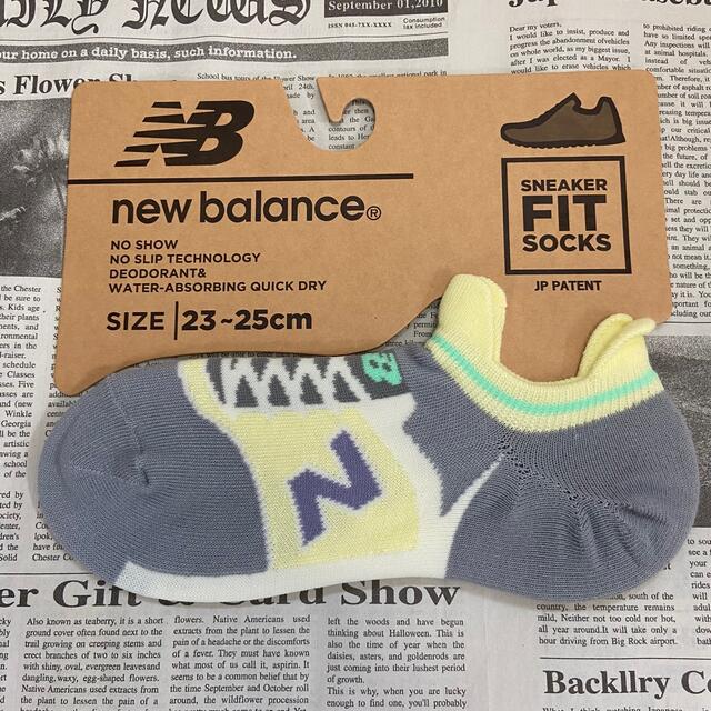 New Balance(ニューバランス)の新品★レディース23㎝〜25㎝ニューバランス★スニーカータイプ靴下★4足セット メンズのレッグウェア(ソックス)の商品写真